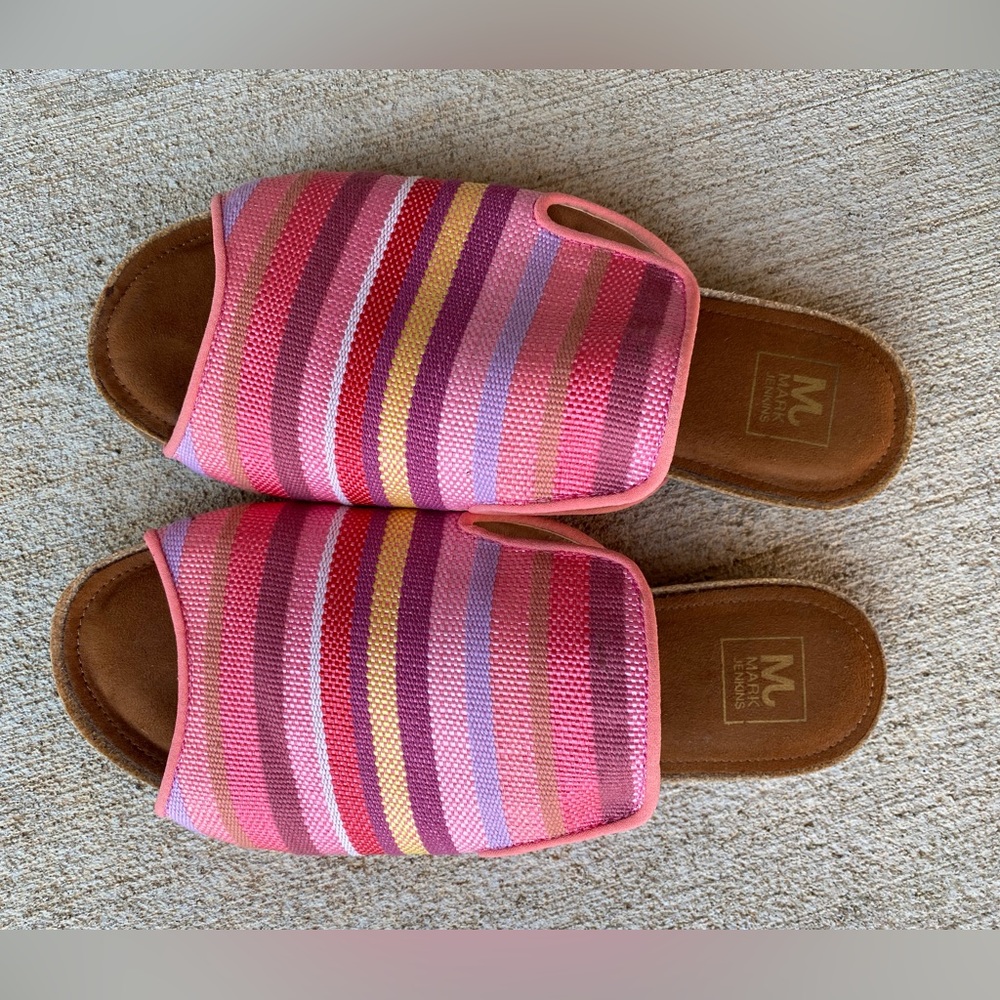 Mark Jenkins sandals -pink stripe size 9– cushioned sole
